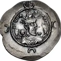 Крепостные стены